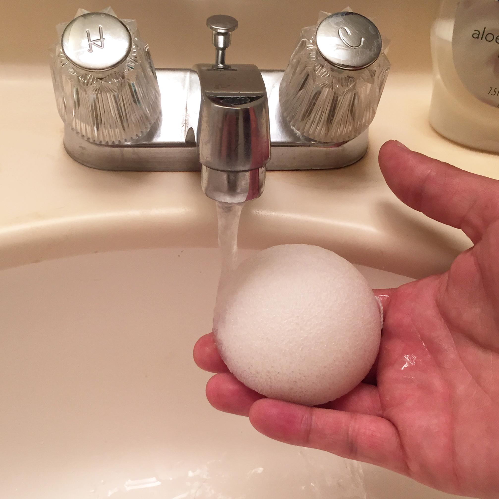 Konjac Sponge | Helps Moisturize & Exfoliate Your Skin - image 2