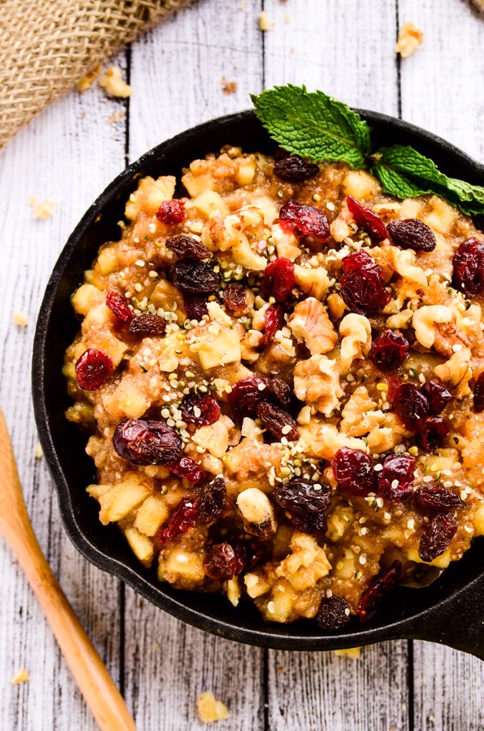 Raw Apple Cinnamon Chia Breakfast Bowl