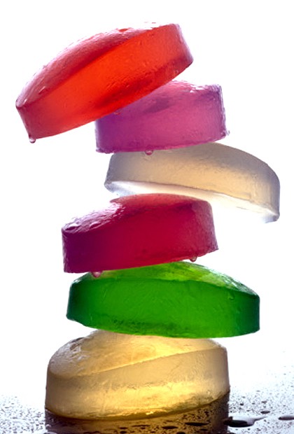Maintain good hygiene. Clean your vaginal area thoroughly, using unscented soap and dry well.