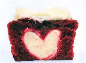 "Some Pretty Amazing Valentine Cupcake Ideas"