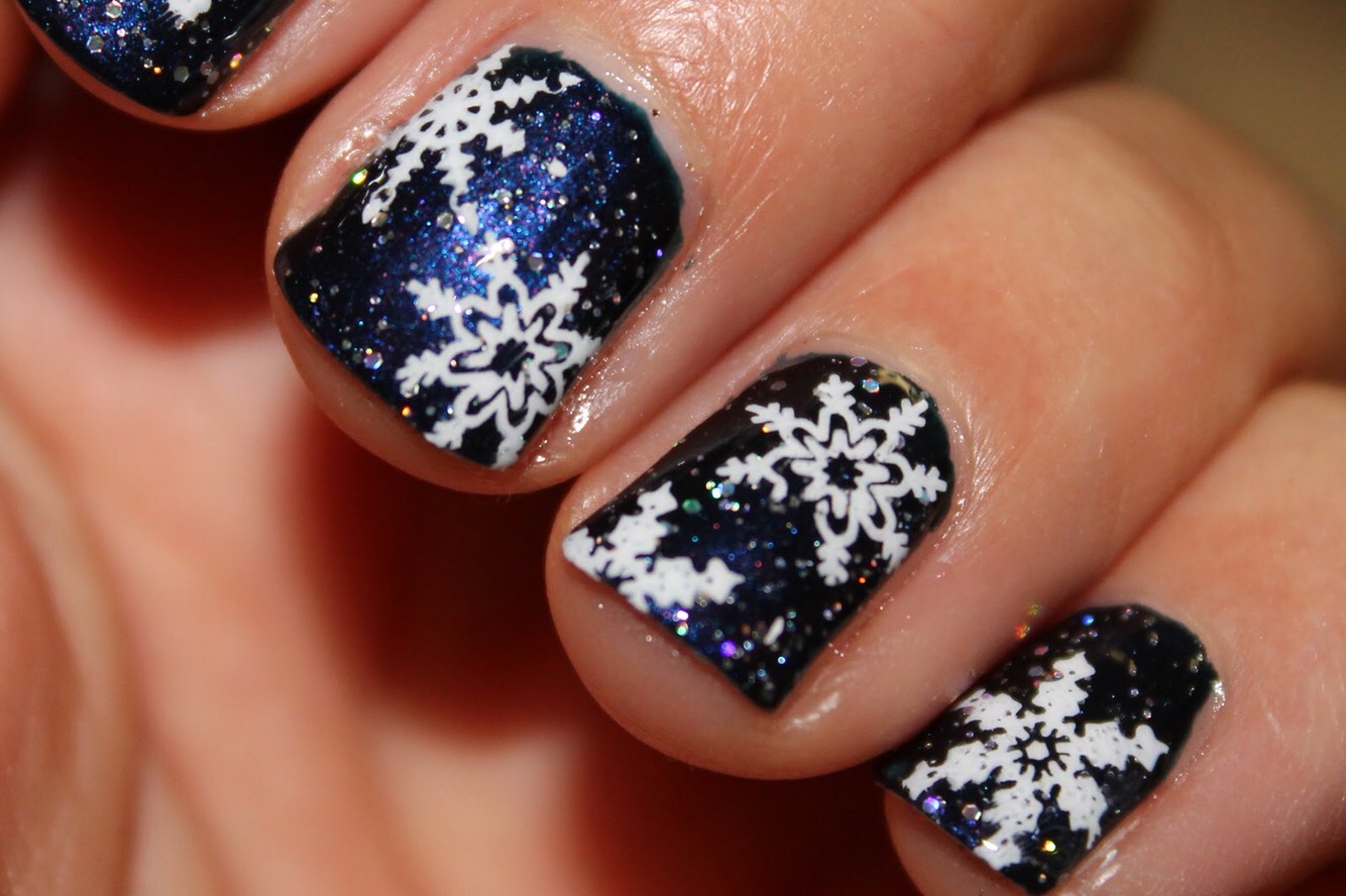 Christmas Nails