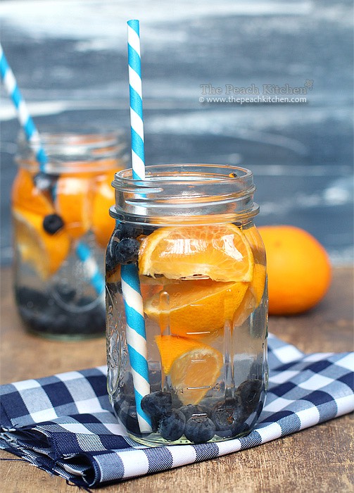 🍊3. Heathy skin
• blueberries and fresh oranges! Great vitamin C!