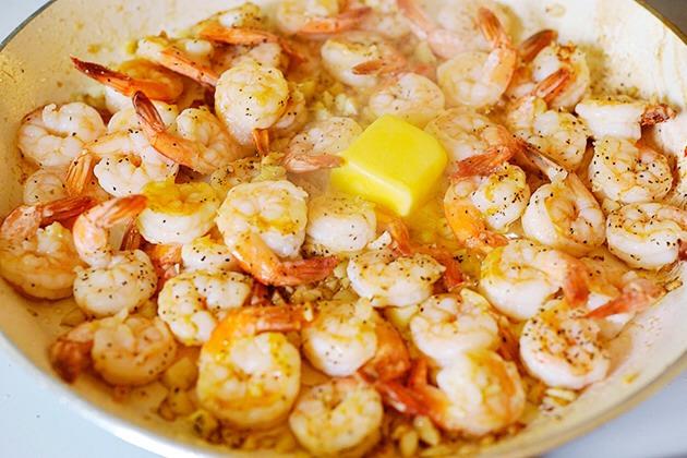 Incredible 10-Minute Garlic Shrimp Step-by-Step Recipe