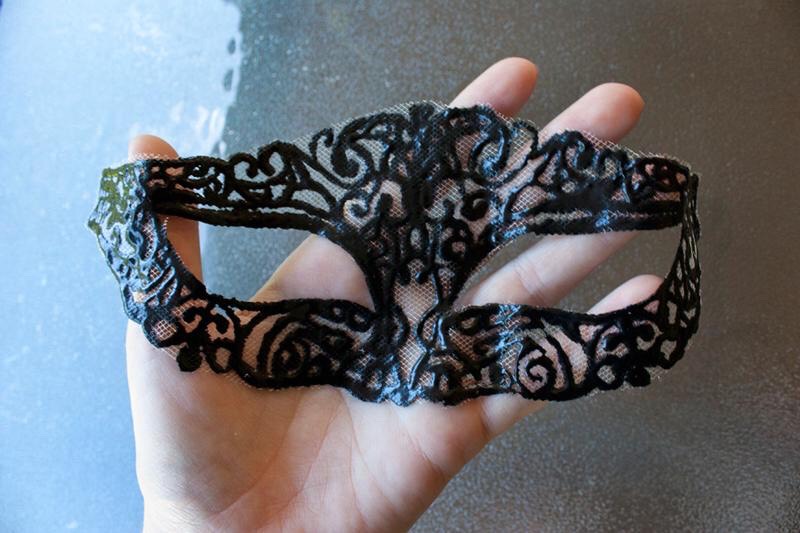 DIY Masquerade Mask 