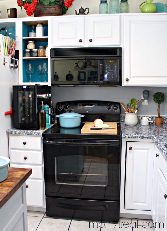 How To Clean Your Oven Naturally !