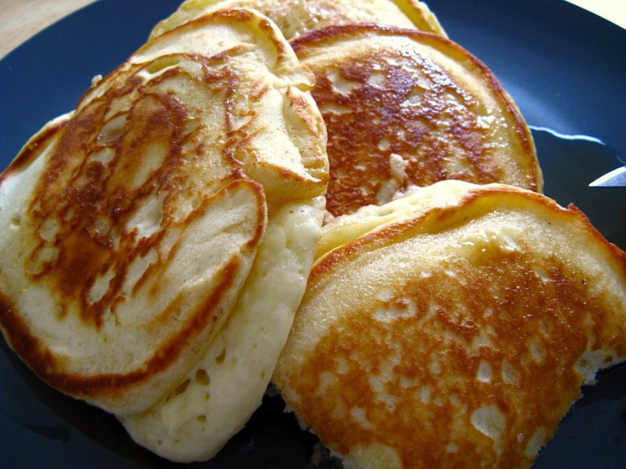 Add vanilla essence and a pinch of cinnamon for extra flavour. Very high protein low fat and delicious. Please like 👍👍👍