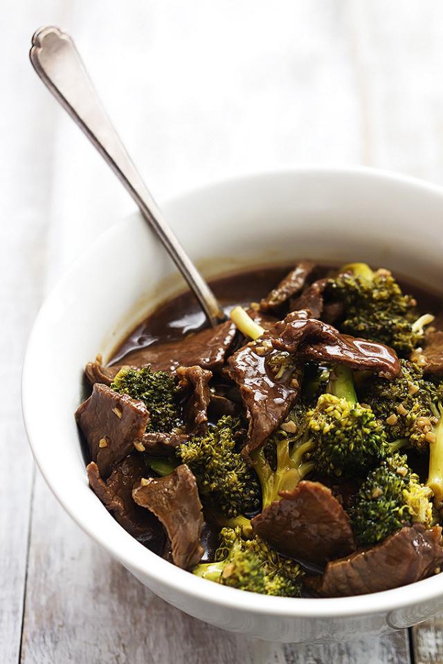 SLOW COOKER BROCCOLI BEEF 