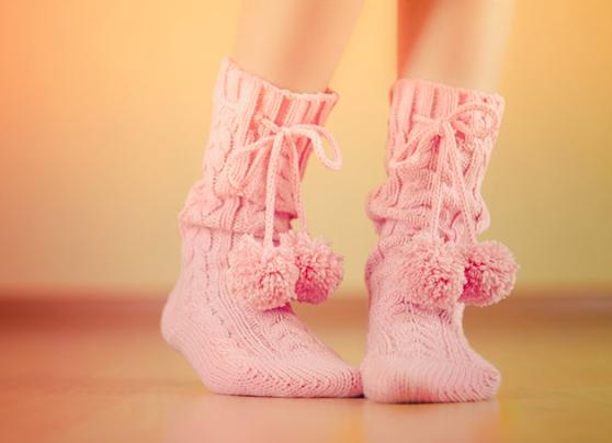 19. Swelling, odor and other foot problems
Epsom salt’s ability to reduce swelling and increase circulation makes it an ideal treatment for a number of foot-related issues.