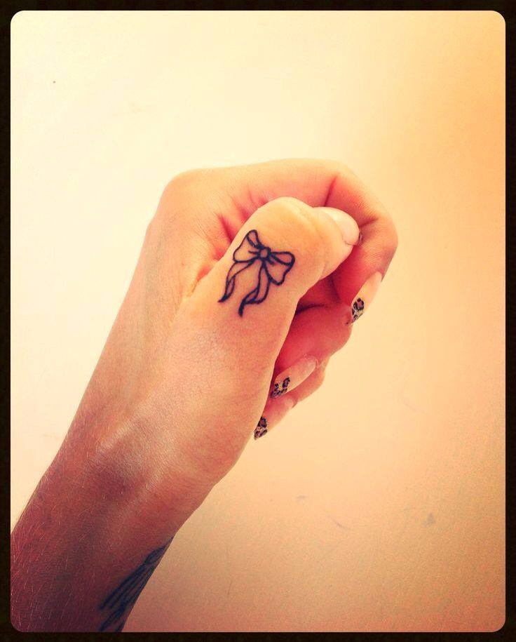 Finger Tattoos