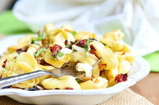 Caprese Tortellini Bowl