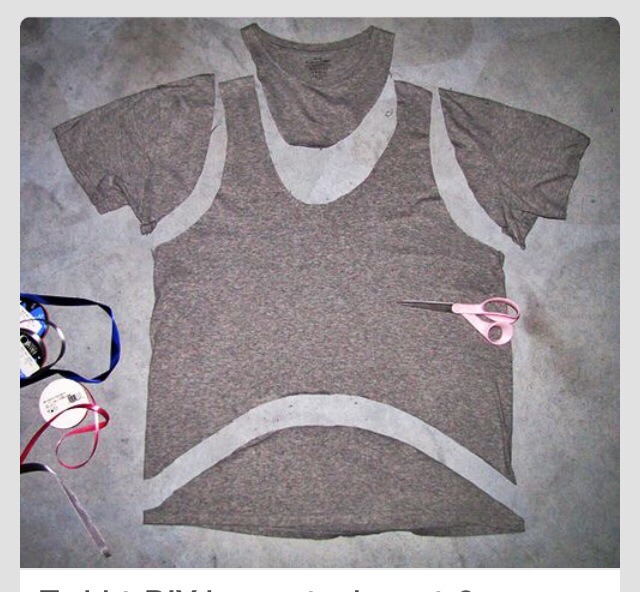 DIY  Crop Tops From T-shits