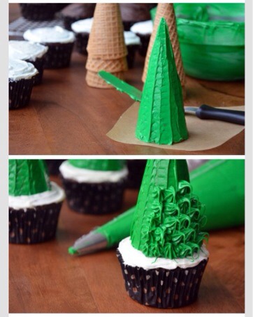 Christmas Tree Cupcake