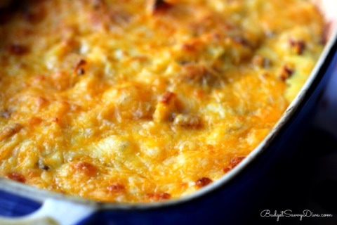 ✨Cheesy Easy Breakfast Casserole✨