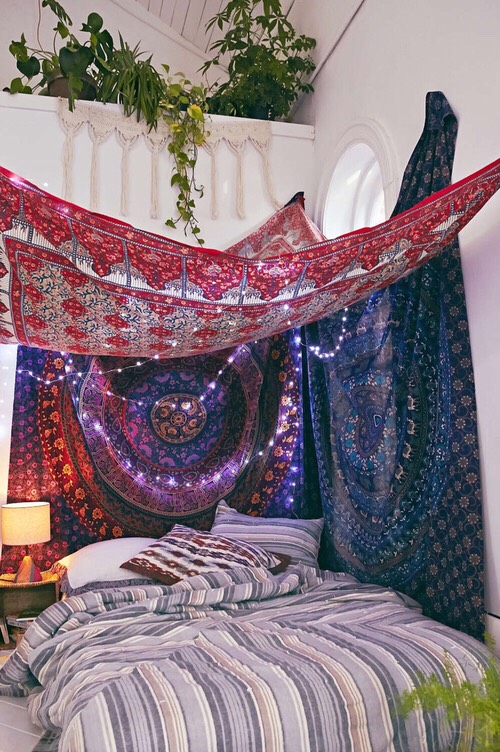 Build a fort!!!😍
