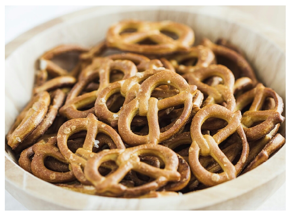7 worst "healthy"  snacks for your abs!