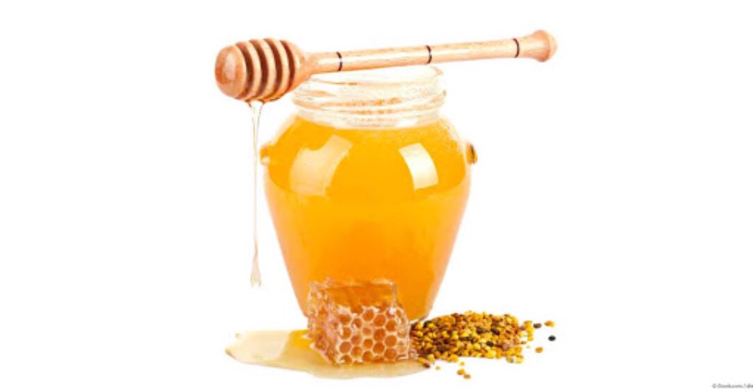 Everyday Ingredients That Help Get Rid Of Acne Over Night!