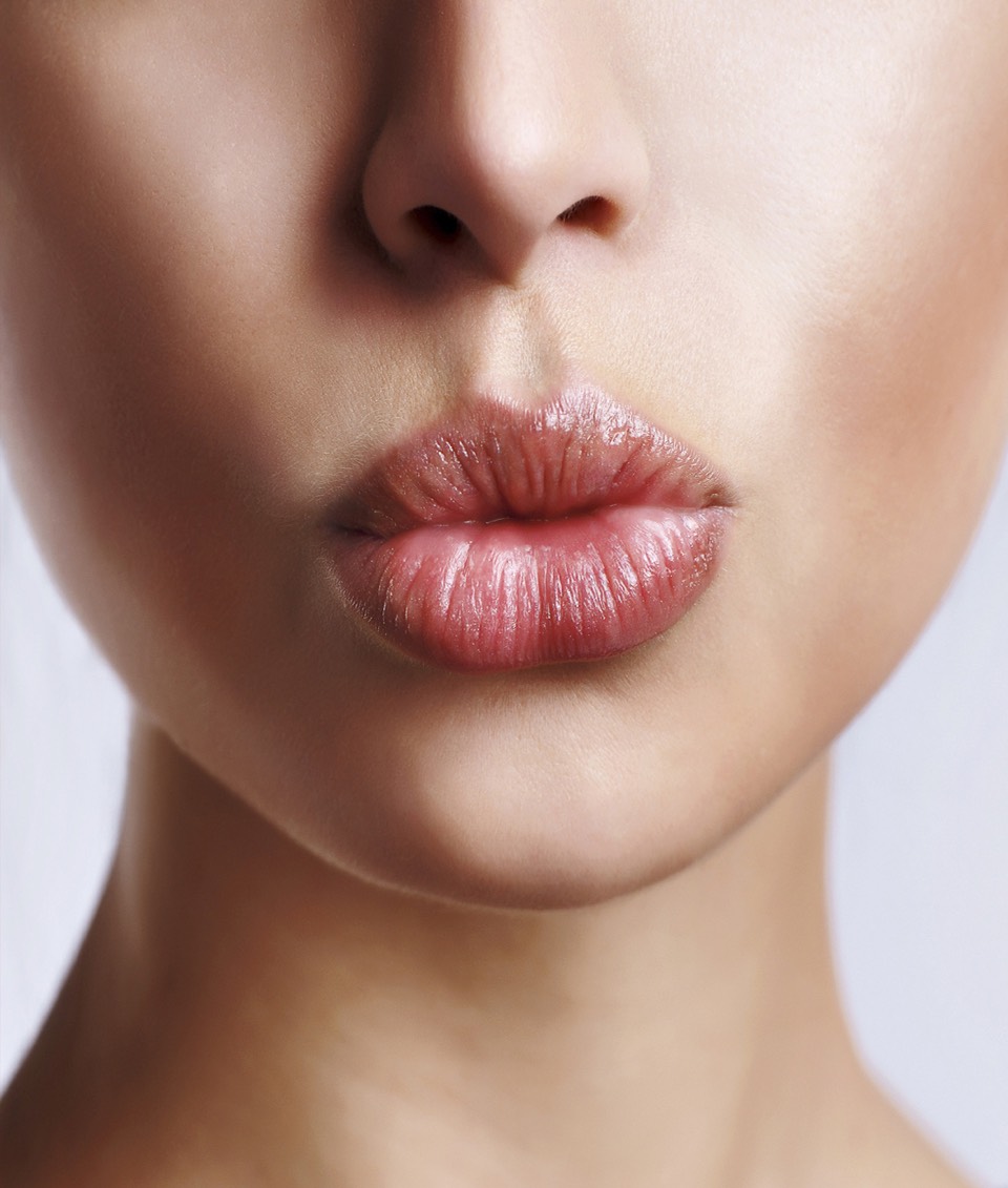 soft lips in seconds 👄