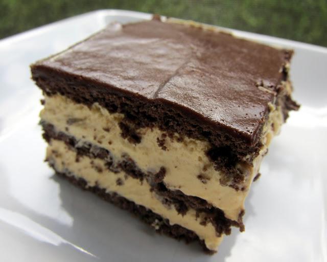 Peanut Butter Chocolate Éclair Cake 