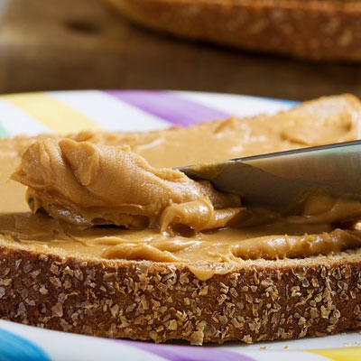 11 Tricks For A Flat Stomach 👙