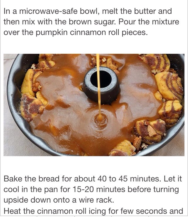 Pumpkin Cinnamon Roll Monkey Bread
