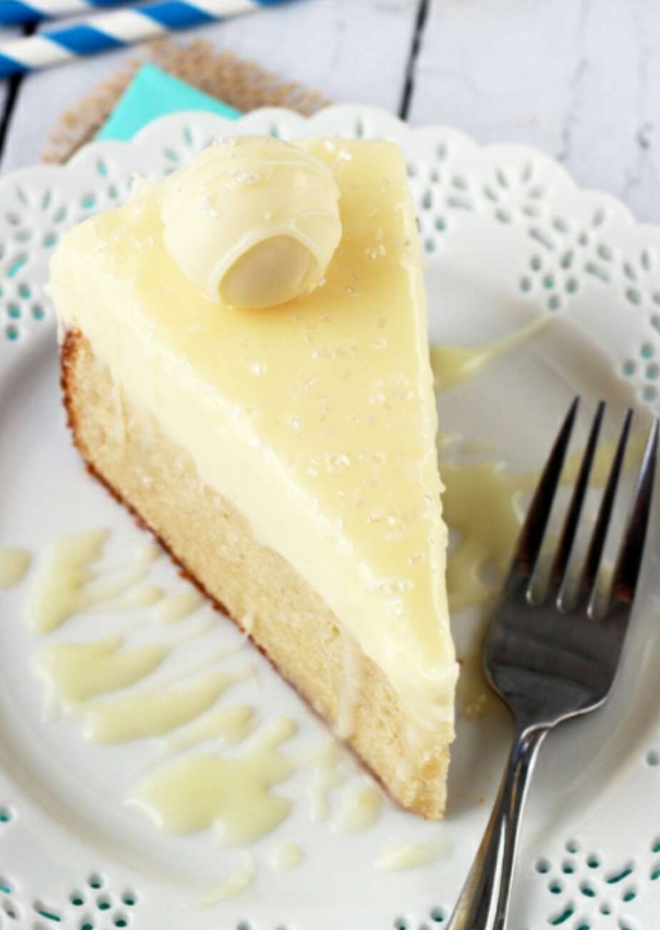 White Chocolate Truffle Cake !