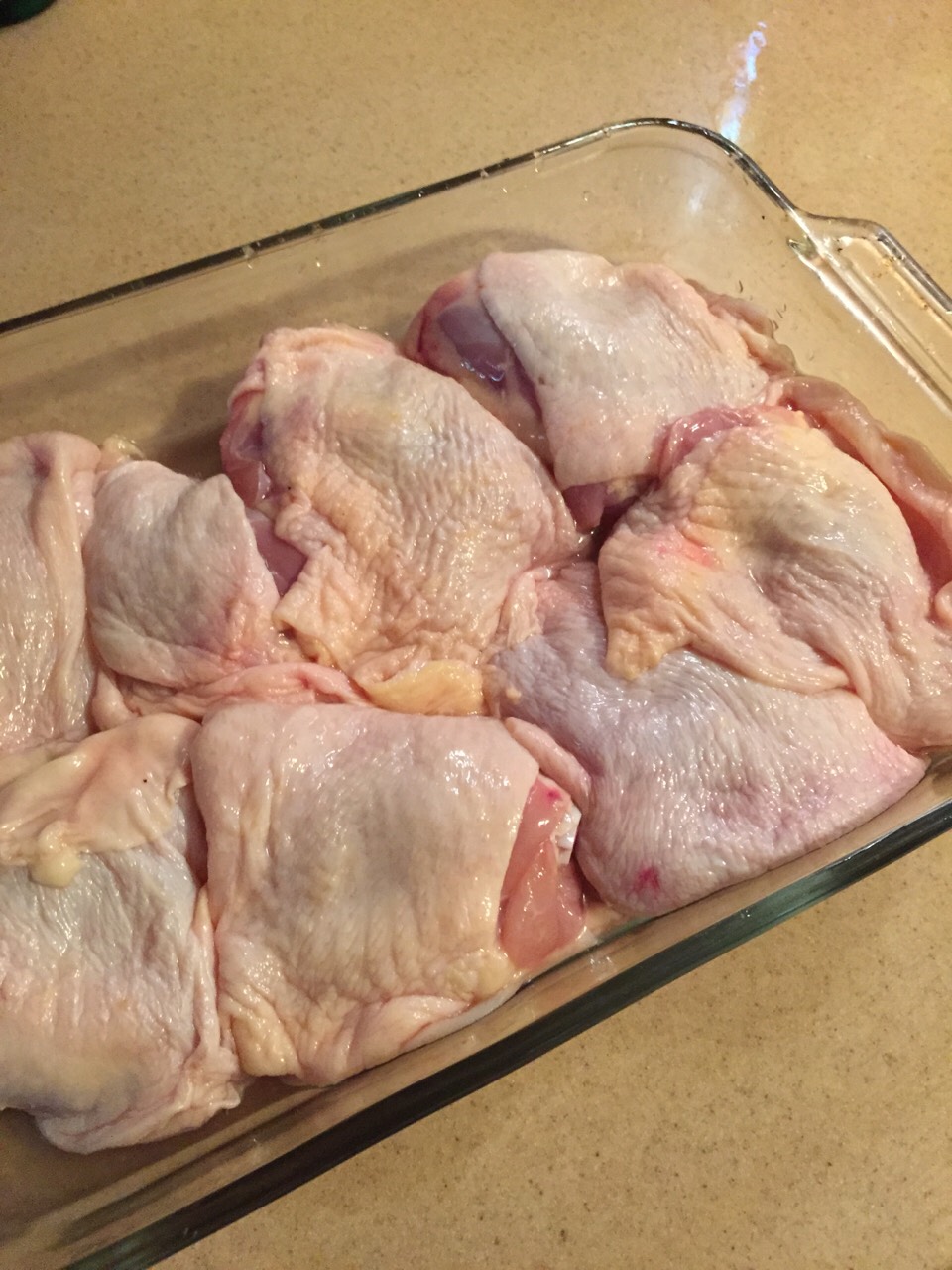 Easy Skillet Spanish Style Chicken In Tomato And Onion Sauce