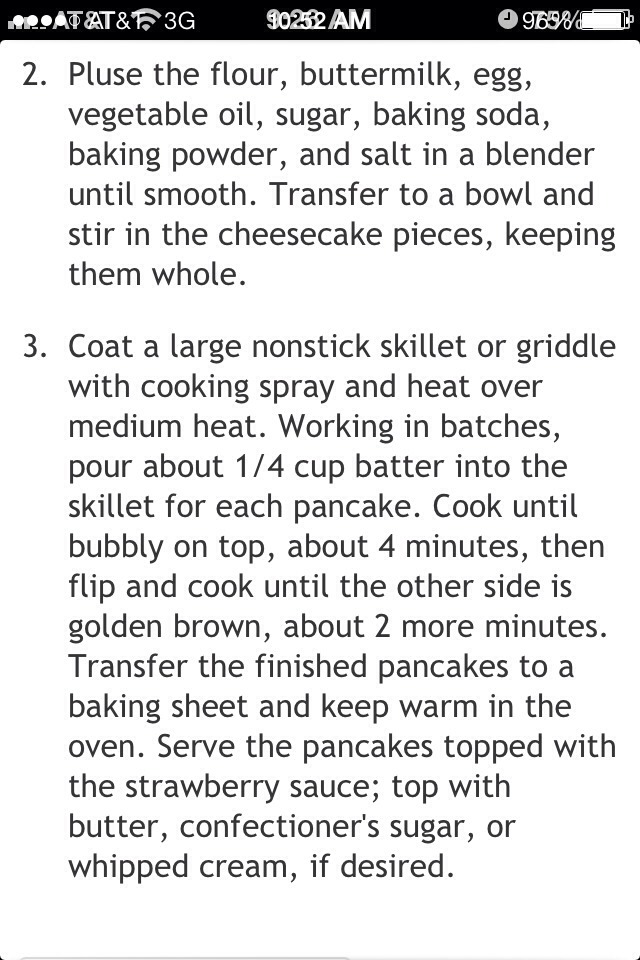 Strawberry Cheesecake Pancakes 