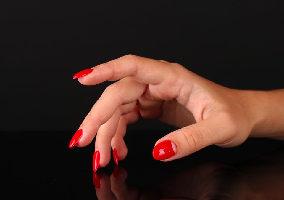 Make Your Manicure Last.. And Last
Before applying nail polish, wipe nails with an acetone-based cleanser.cleaning excess dirt, oil or moisturizer from your nails will ensure that the polish adheres properly