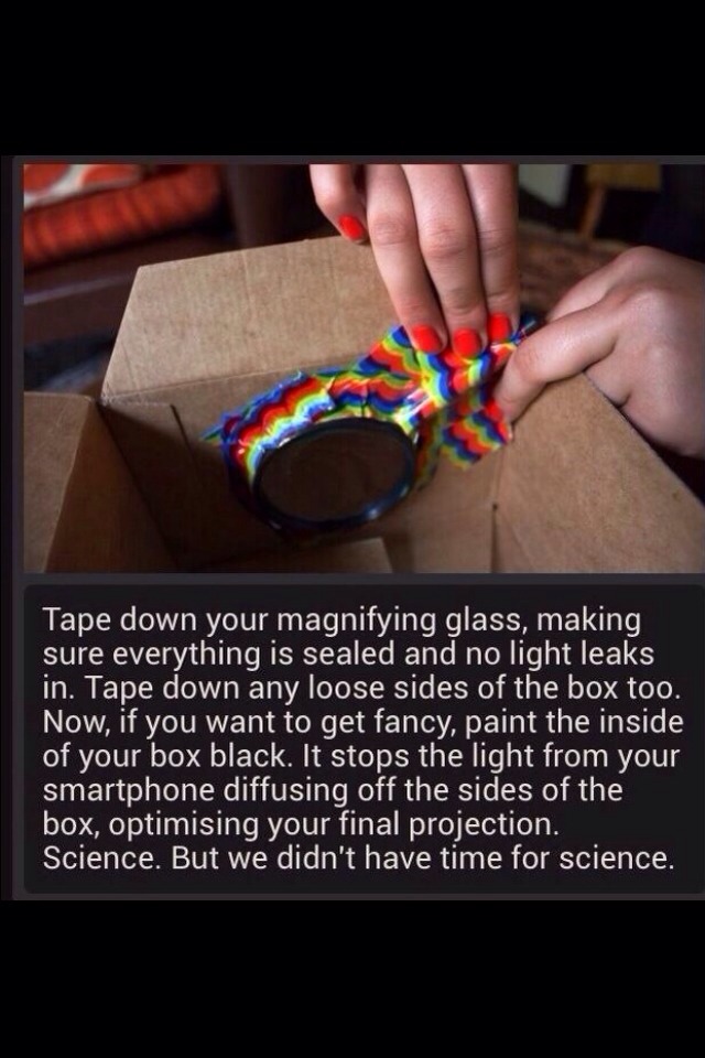 Make Your Own Movie Projector ! 🎥