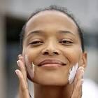 5.) Moisturizer: The fatty acids in coconut oil helps lock moisture into the skin, so smooth some over your elbows and other rough spots to soften and heal. 