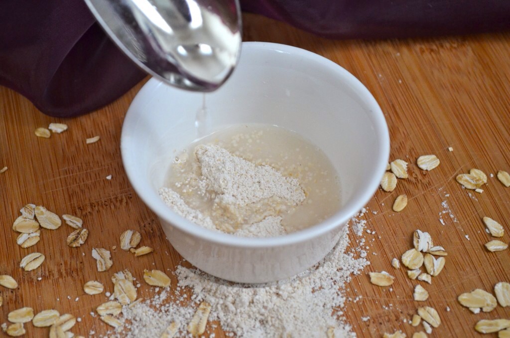 For a toning and cleansing mask for normal to oily skin, add 3 tablespoons finely ground oatmeal to 3 tablespoons witch hazel to form a paste. Apply to your face and allow to dry for 20 to 30 minutes, then rinse with warm water.