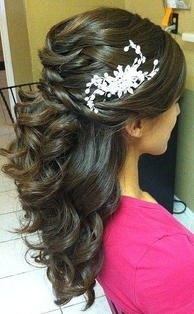 really cute hairstyle find the tutorial at www.buzzfeed.com/hairstyles