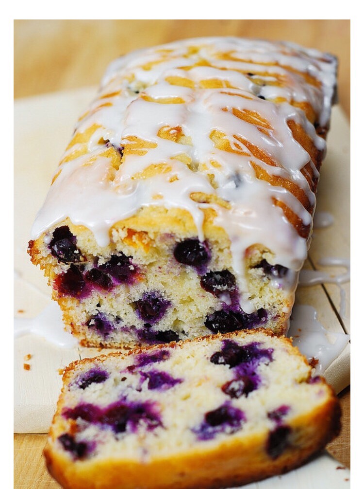 Blueberry Vanilla Bread With Lemon Glaze!!🍞🍞