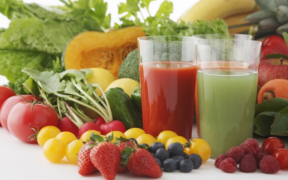 I’ve whipped up a raw juice recipe that will give your skin all the nutrition it needs to keep calm and carry on. Ready? 

Note: If you don’t have a juicer, this would work in the blender. The juice will come out a lot thicker, but the raw nutrients will still be there