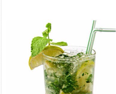 Flavoured water:
Staying hydrated is important when your trying to trim down. Drinking plenty of water helps your body maintain proper fluid balance, stops water retention ( a big cause of bloated bellies) and even increases the feeling of fullness so you eat less overall.