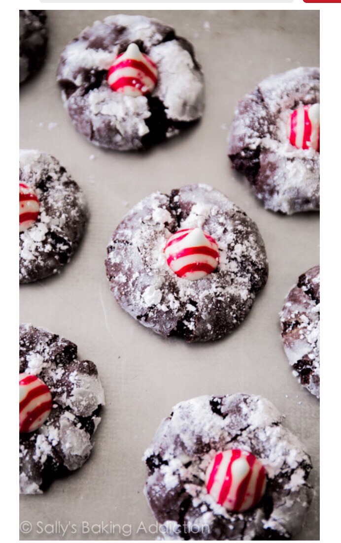 💞 Candy Cane Kiss Cookies 💞