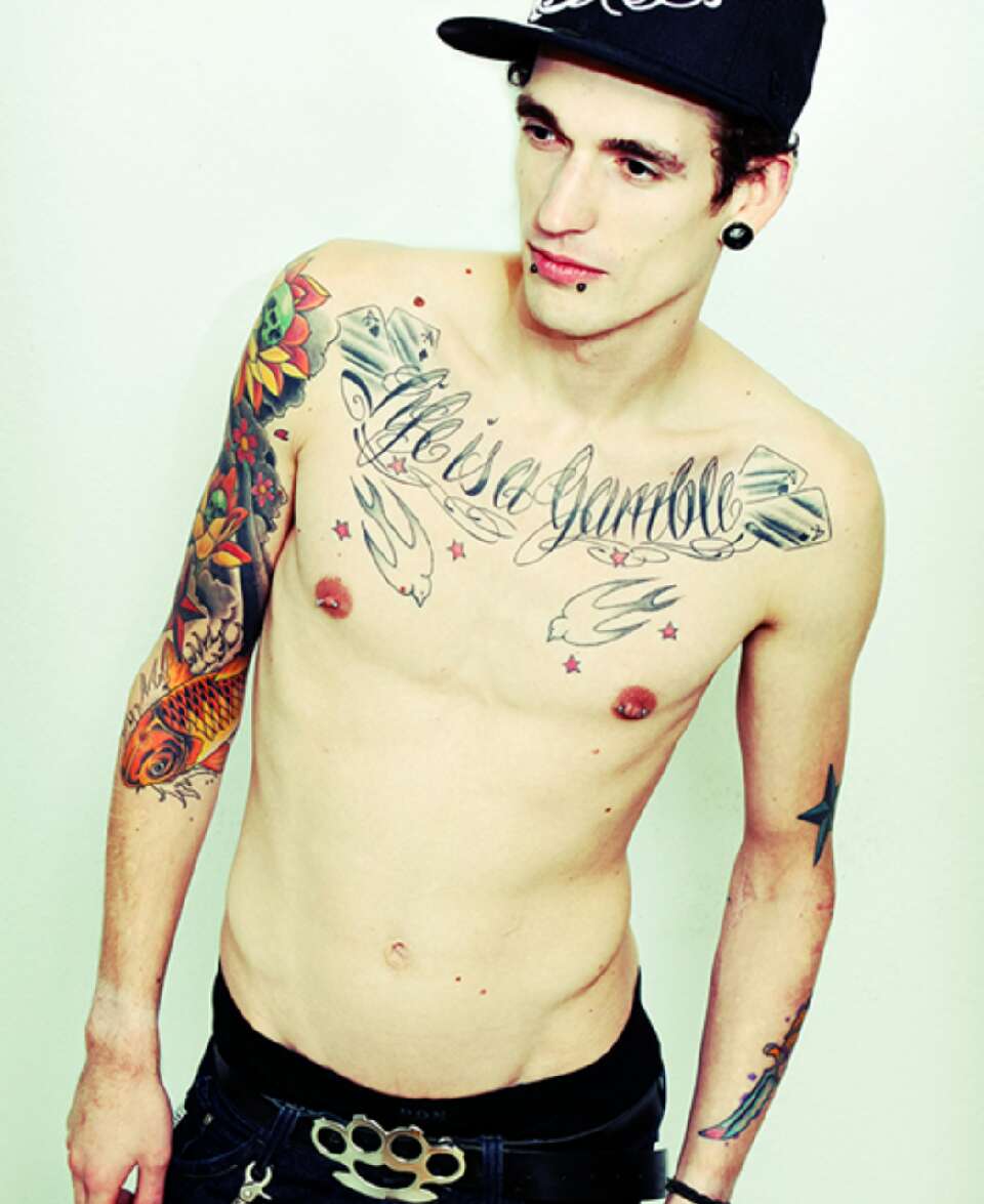 VERY Legitimate Reasons To Date A Tattooed Man!