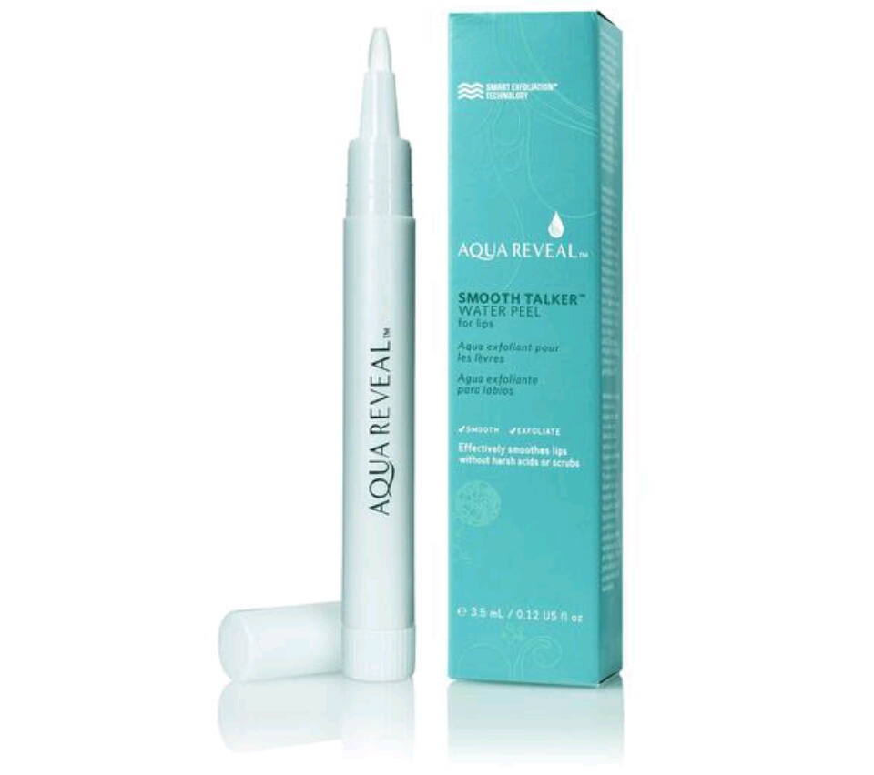Don't Kiss With Chapped Lips! Have Silky Smooth lips with Aqua Reveal, it's SERIOUSLY the best!!