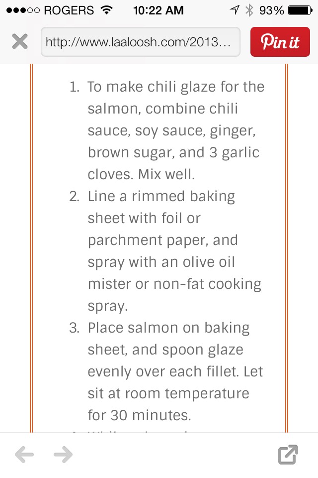Chili Glazed Salmon With Sriracha Cream Sauce