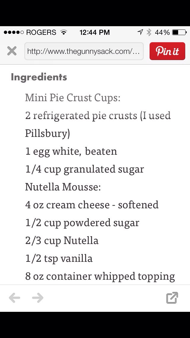 Mini Pie Cups Filled With Nutella Mouse 