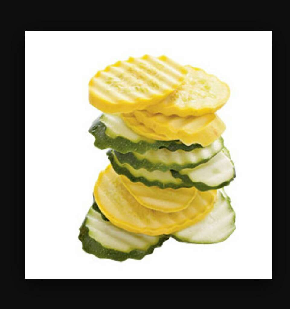 zucchini squash chips
1. preheat oven 225
2. cut into thin slices
3. layer evenly on a baking sheet, no overlapping
4. brush with olive oil
5. bake for an hour