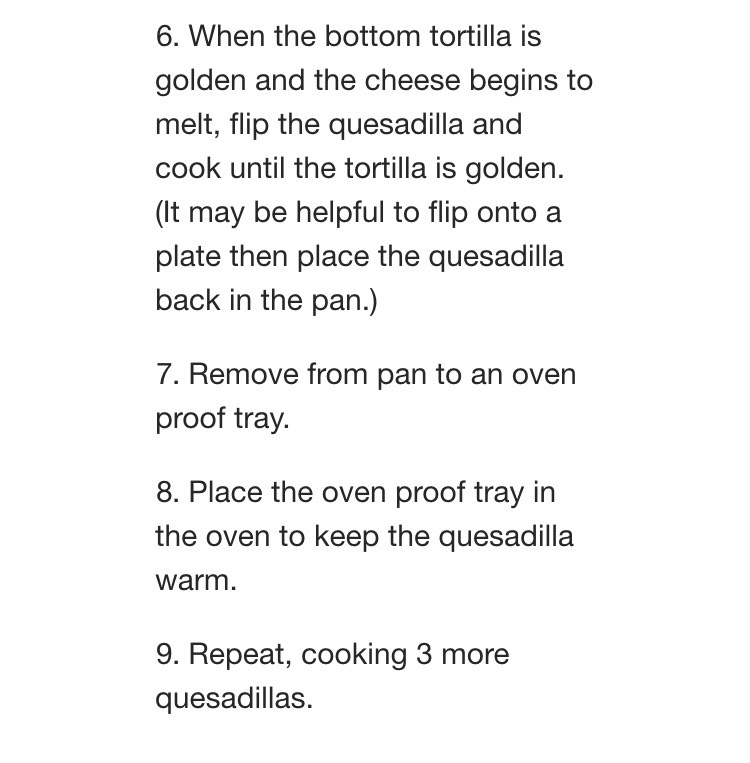💙💚Creamy Avocado Soup & Spicy Black Bean Quesadilla💚💙