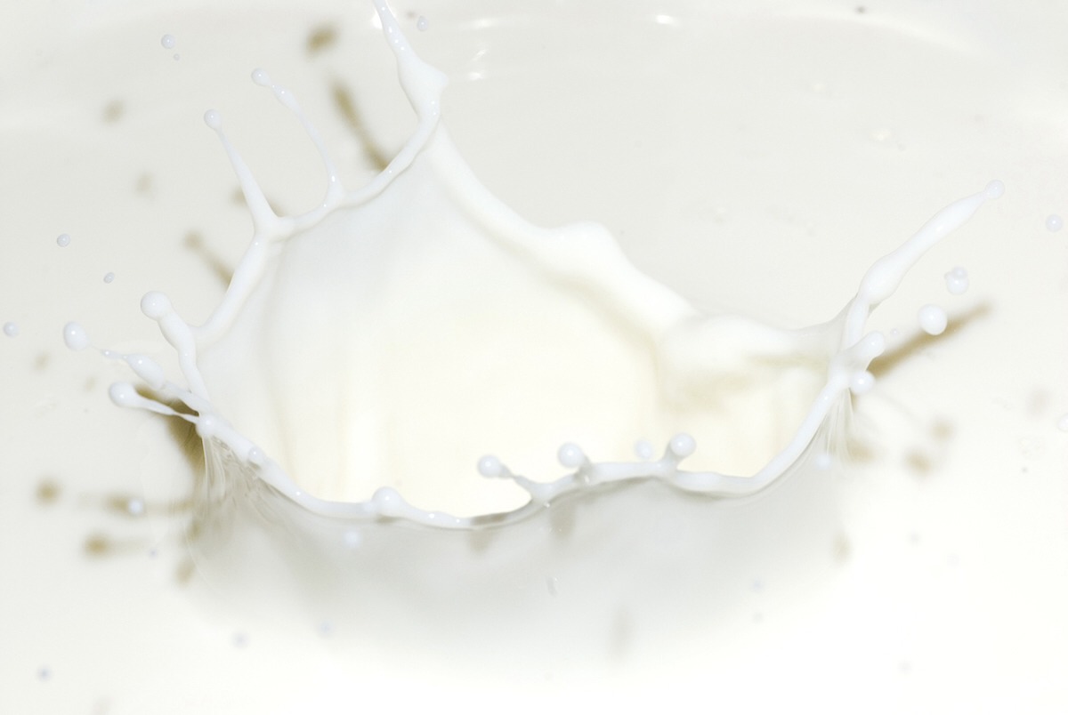 If using dulce de leche, simply mix it with the salt and vanilla.

