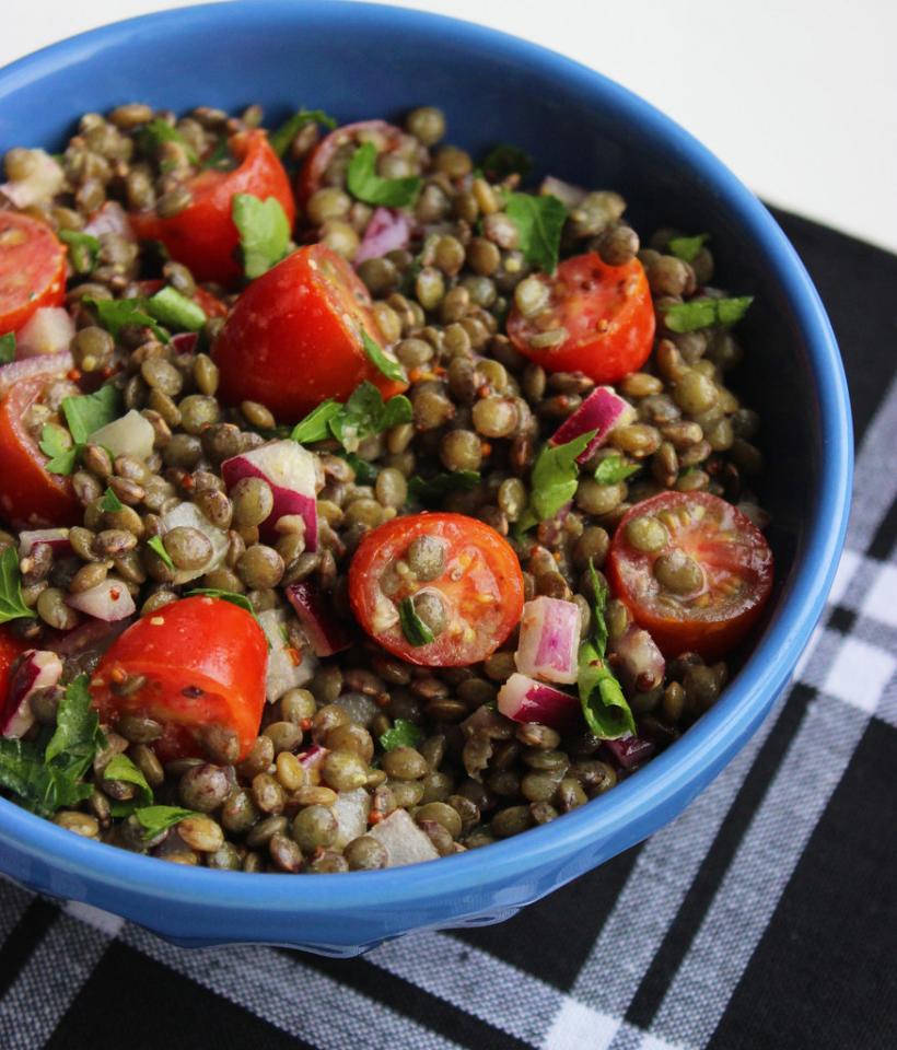 24. Lentils
Besides being high in protein and fiber, lentils are also a great source of resistant starch, a type of carb that just might make you burn more fat and lose weight faster.