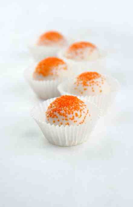 πTO DIE FOR!!!!(: Orange Cream sickle Cake Bites!!!!(: π