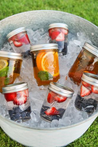Sweet Summertime Sun Tea!