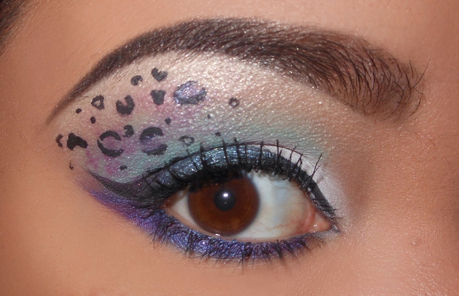 Beautiful , Colorful And Creative Makeup Ideas 