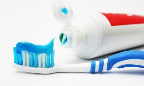 And I brush my teeth after my face wash because I don't really eat at home 