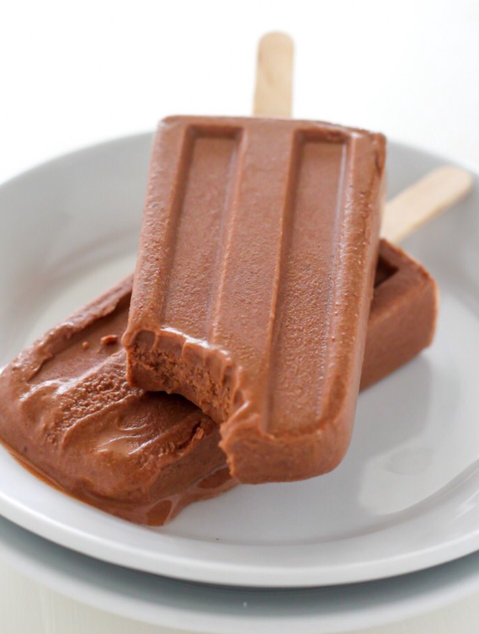 Greek Yogurt Fudge Pops!!❤️
