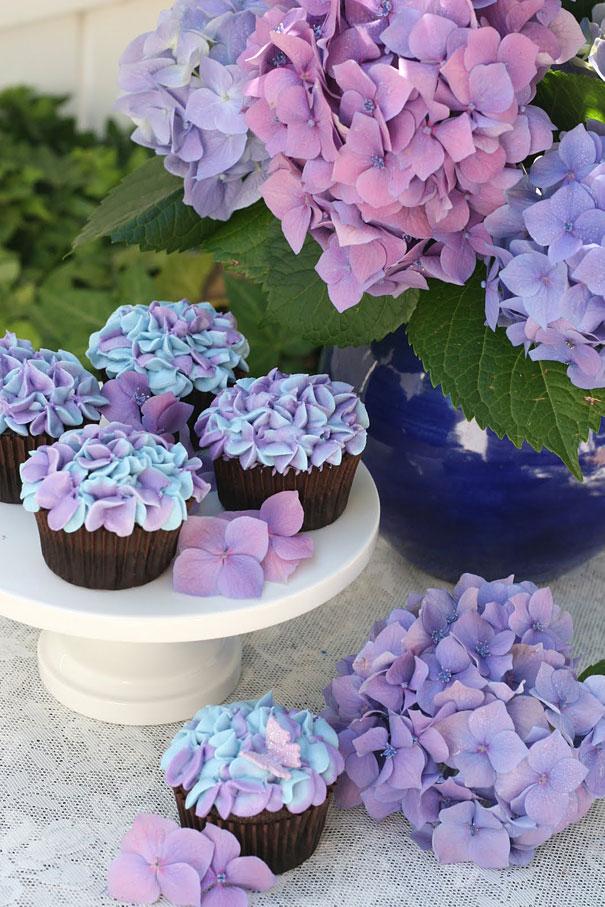 How To Make Hydrangea Cupcakes